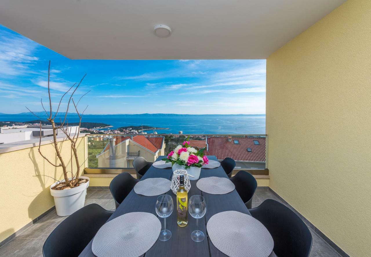 Penthouse Jure Apartamento Makarska Exterior foto
