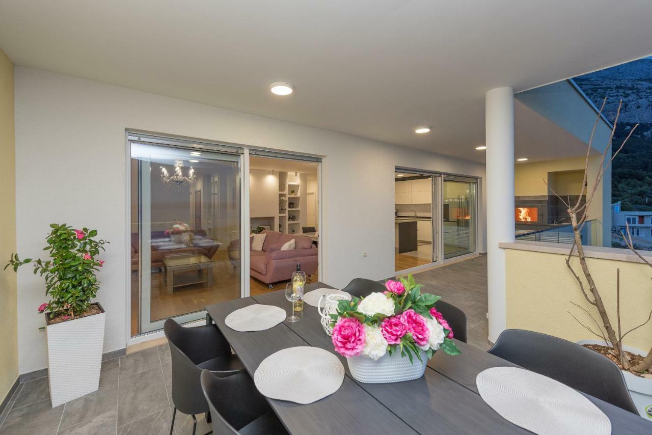 Penthouse Jure Apartamento Makarska Exterior foto