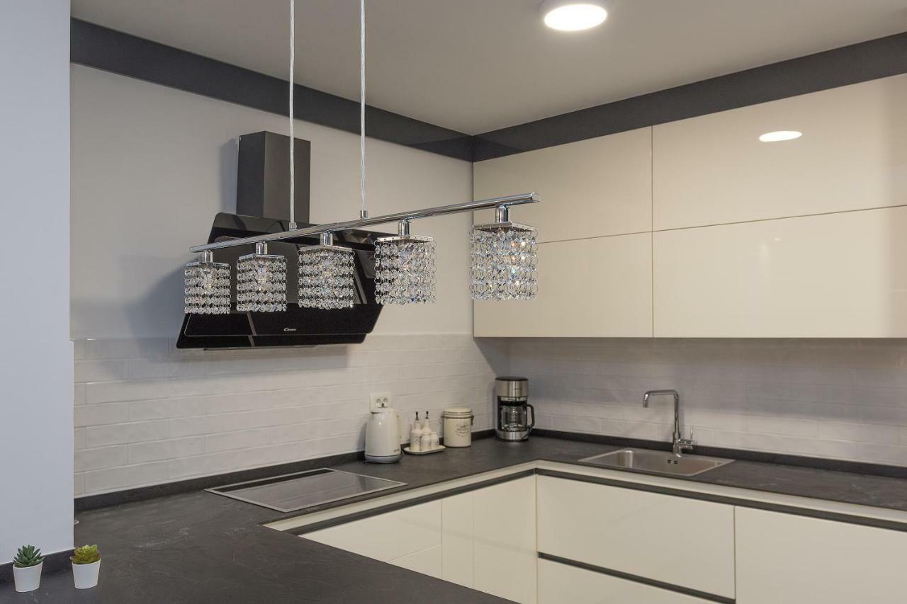 Penthouse Jure Apartamento Makarska Exterior foto