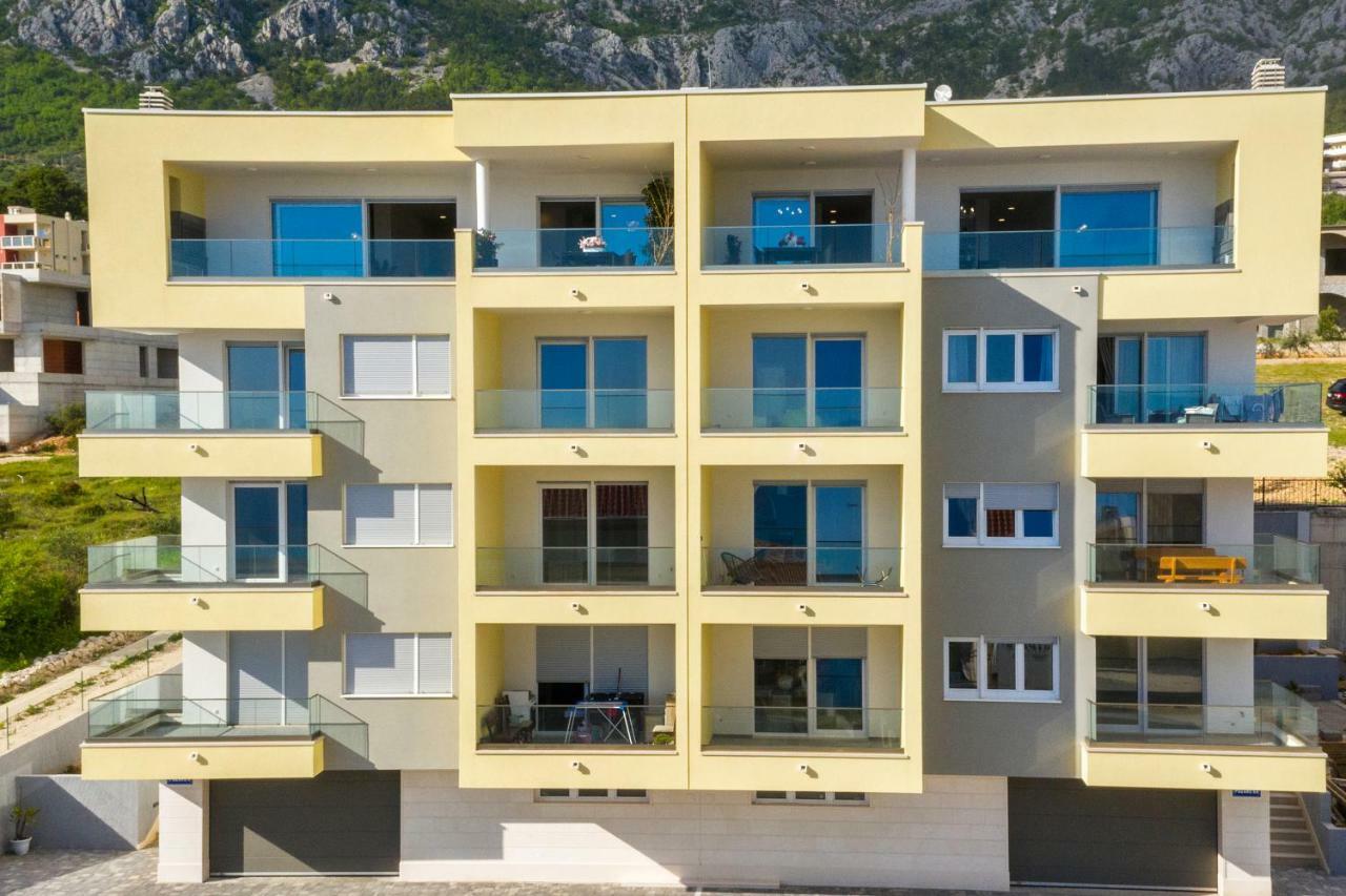 Penthouse Jure Apartamento Makarska Exterior foto